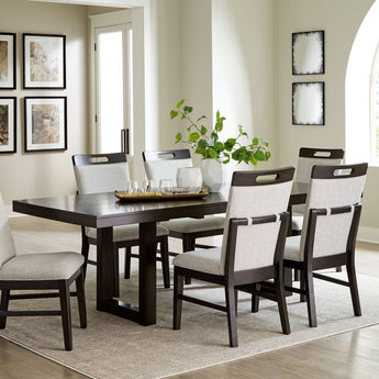 Neymorton - 7 piezas - Mesa extensible rectangular, 6 sillas laterales - Marrón grisáceo oscuro