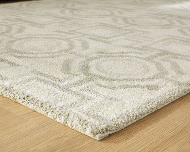 Maconville - 8' x 10' Rug - Ivory / Gray