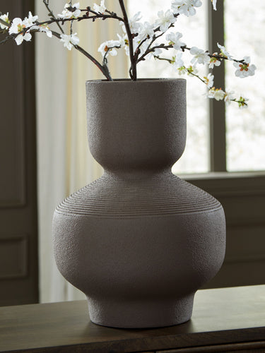 Dalsen - Vase - 18.25" - Brown