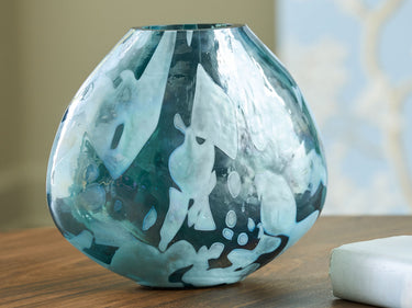 Cartshaw - Vase - 7" - Iridescent Teal