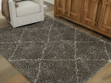 Wrenlow - 8' x 10' Rug - Gray / Cream