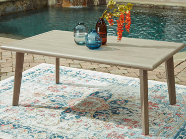 Cliff Trails - Mesa de comedor rectangular con opción de sombrilla - Beige