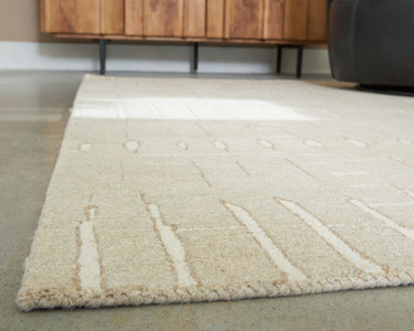 Wolbert - 8' x 10' Rug - Tan / Ivory