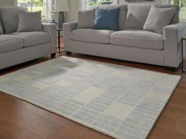 Dylanton - 5' x 7' Rug - Ivory / Blue
