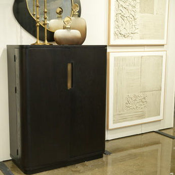 Haldenwick - Bar Cabinet - Black