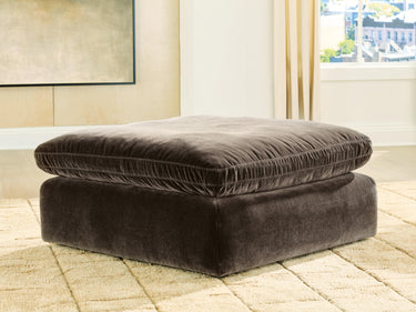 Maxton Heights - Oversized Accent Ottoman - Bittersweet