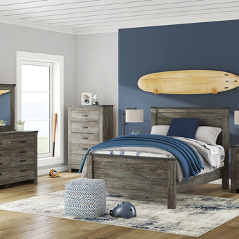Frandern - Six Drawer Dresser