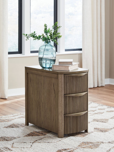 Camdill - Chair Side End Table - Light Brown