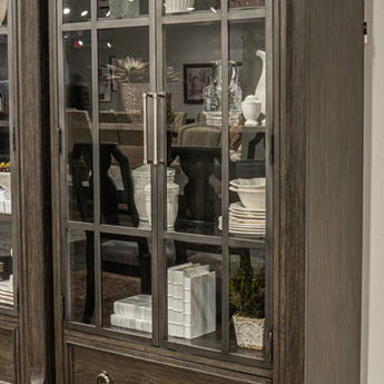Wickenger - Display Cabinet - Dark Brown