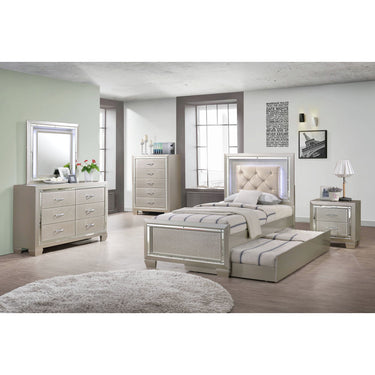 Platinum Youth Chest Сhampagne - image 4 of 4